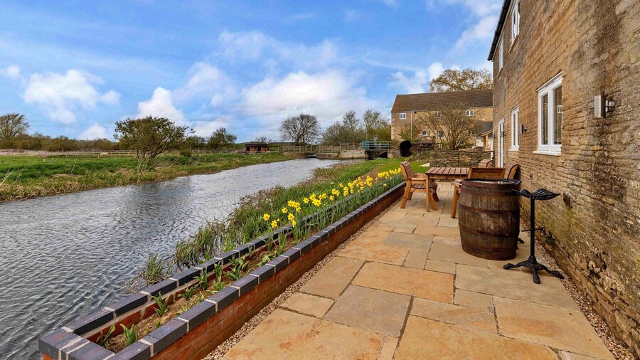 Cottage in Northumberland With Riverside Walks