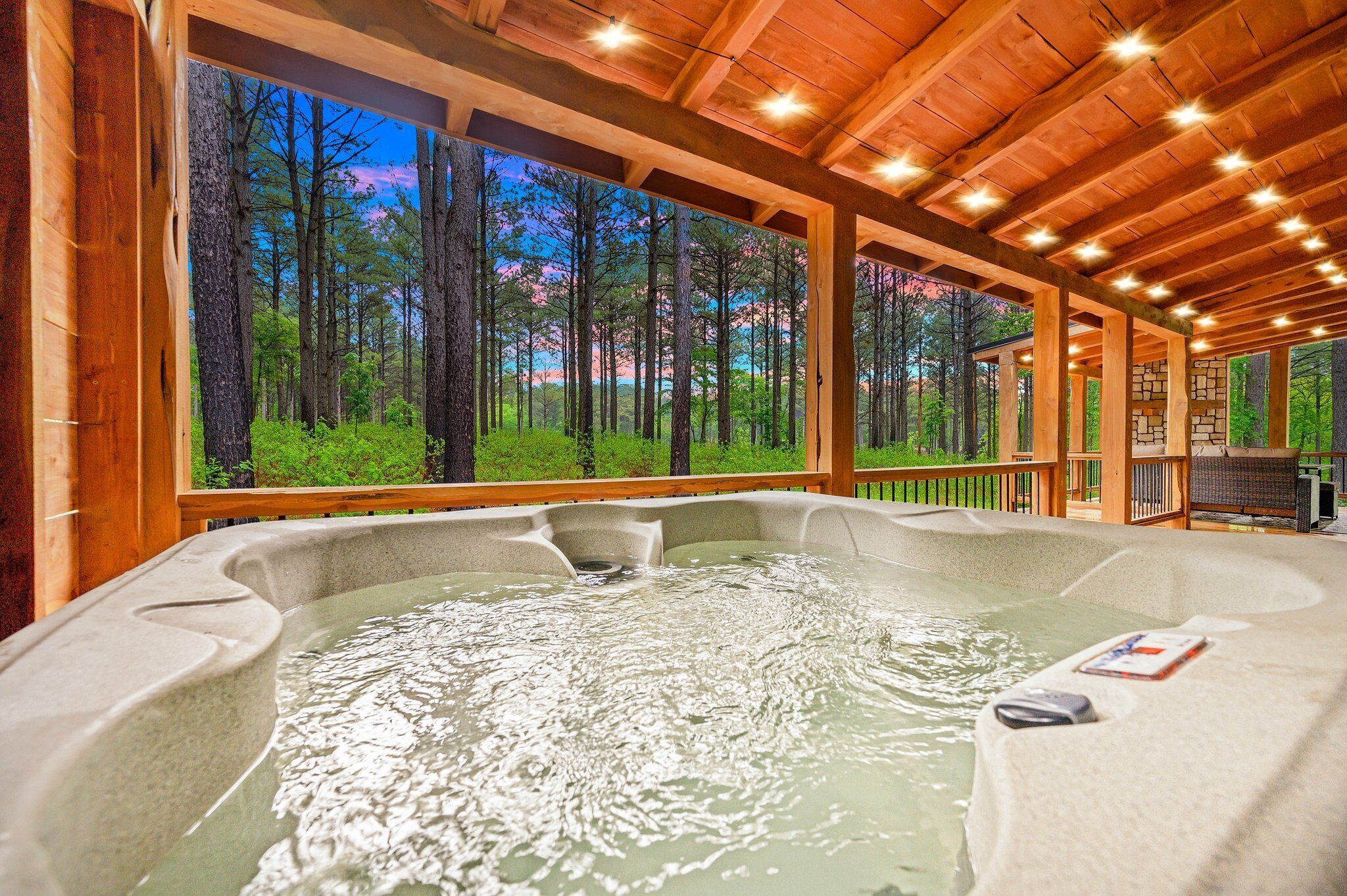 Outdoor spa tub