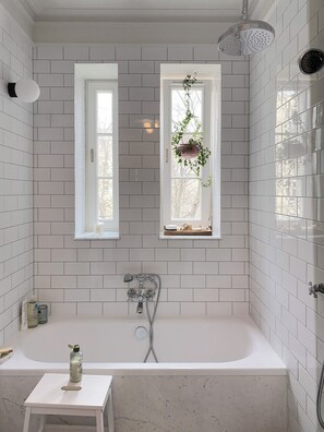 Hair dryer, towels, soap, toilet paper