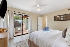 3 habitaciones, escritorio, tabla de planchar con plancha y wifi gratis
