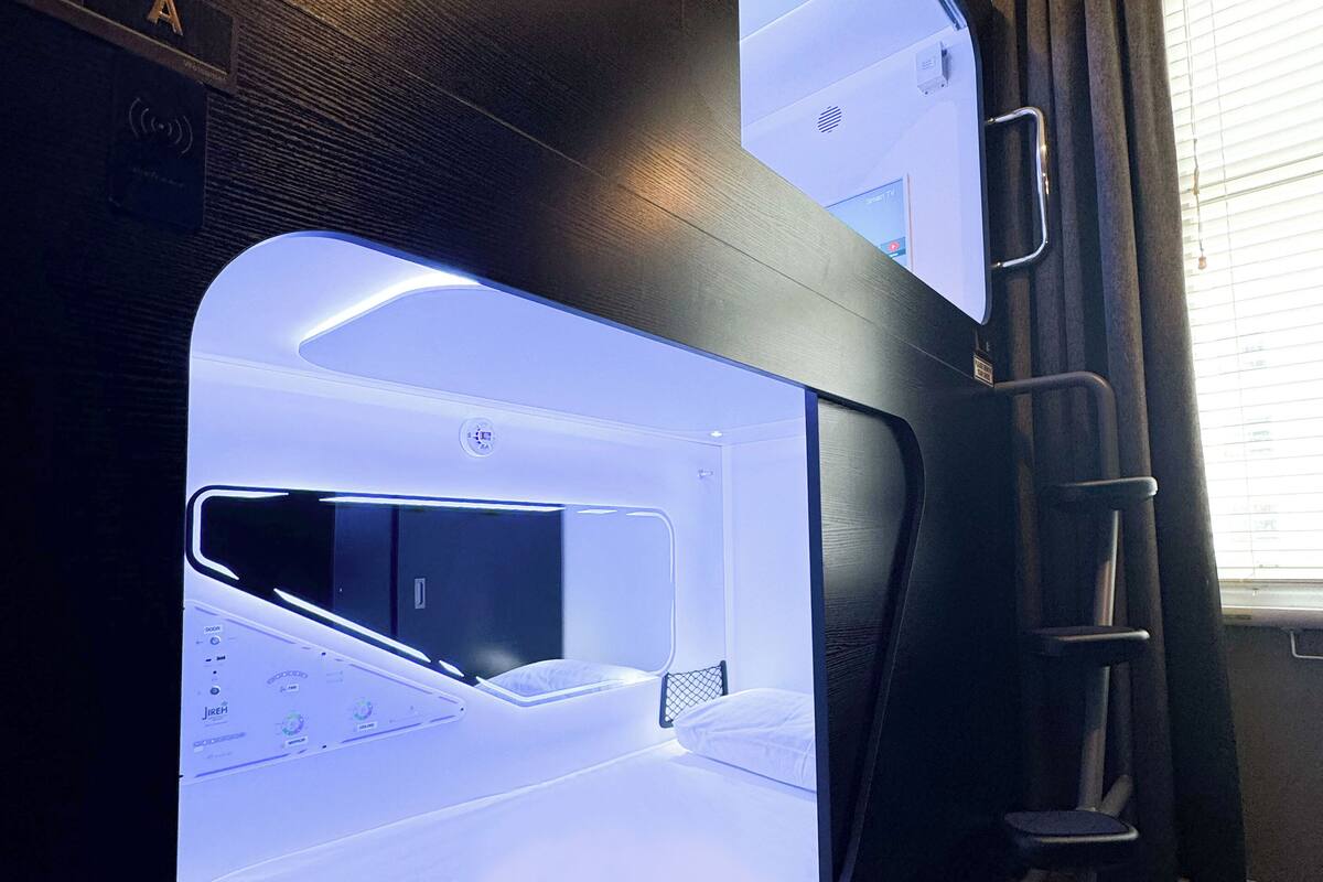 Capsule in 4 Bed Mixed