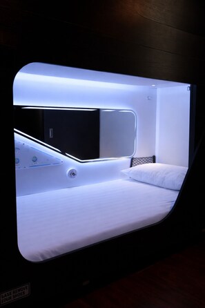 Capsule in 4 Bed Mixed