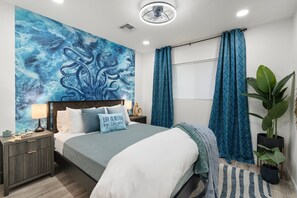 5 habitaciones, tabla de planchar con plancha, cuna de viaje y wifi 