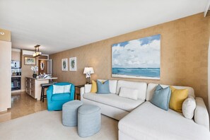 TV - Posh 2bd with direct ocean views (Kihei)