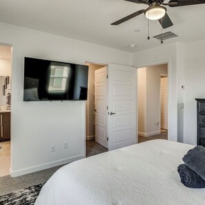 4 camere, una cassaforte in camera, ferro/asse da stiro