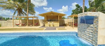The Patio #6 Bed and Breakfast with Pool