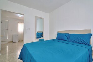 1 bedroom, iron/ironing board, WiFi, bed sheets - The Patio #5 Bed and Breakfast with Pool (Punta Cana)