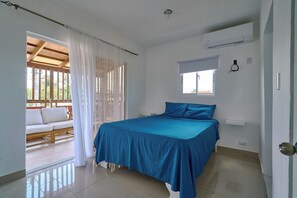 2 chambres, fer et planche à repasser, Wi-Fi, literie fournie