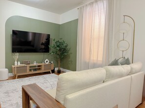 Smart-tv, pejs, bøger