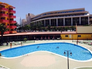 Pool - Los Angeles 1 bedroom pool view 127 (ARONA)