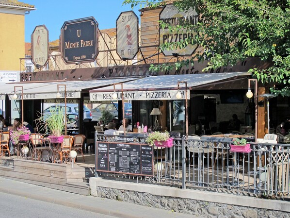 Restaurante al aire libre