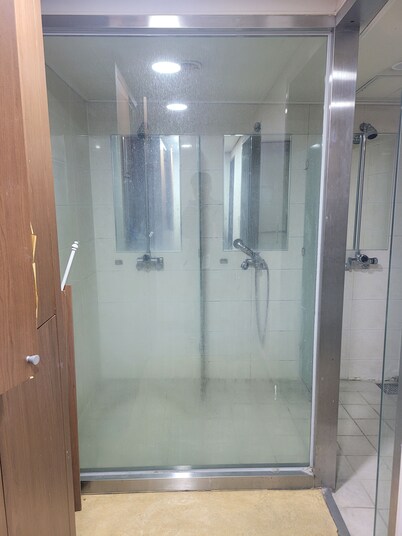 Cozy Private Studio in Gangnam, 2 Min to Subway, Perfect for Solo travelers