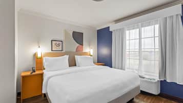 Suite, Multiple Beds | Free WiFi, bed sheets