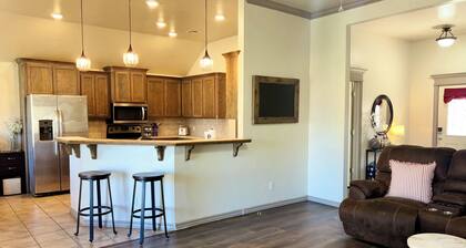 Comfortable South Edmond Home - 4bed 2bath