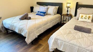 4 habitaciones, tabla de planchar con plancha y wifi gratis