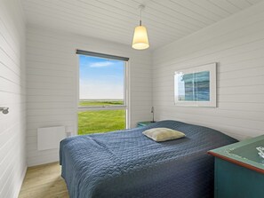 3 bedrooms, Internet