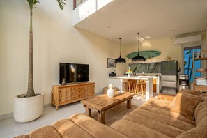 Deluxe Villa, 1 Bedroom, Patio, Pool View | Living room