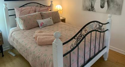 Private Central Guesthouse