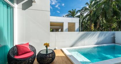 The Garnet Light Pool Villa Aonang Krabi ,Cozy 3BR Pool Villa, 5 mins to beach