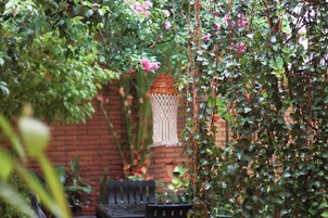 Exclusive Apartment, 4 Bedrooms, Patio, Corner | Terrace/patio