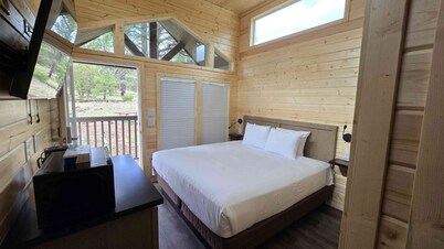Tiny Home King Room #10B