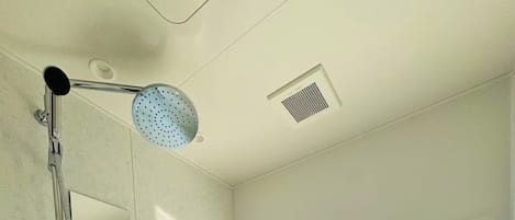 Hair dryer, towels