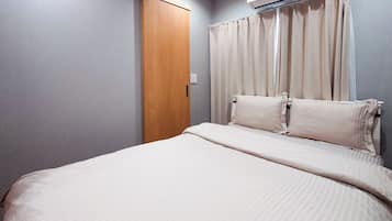 1 bedroom, free WiFi, bed sheets