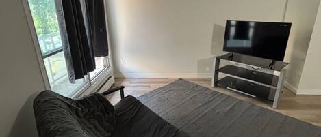 Smart TV, video games