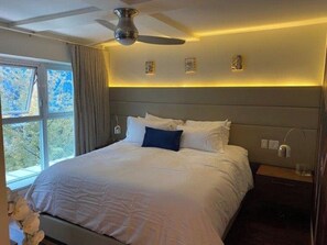 3 Schlafzimmer, Schreibtisch, Bügeleisen/Bügelbrett, kostenloses WLAN