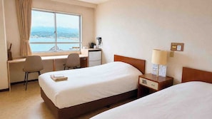 Twin kamer, niet-roken, uitzicht op zee (Main Building) | Gratis wifi, beddengoed