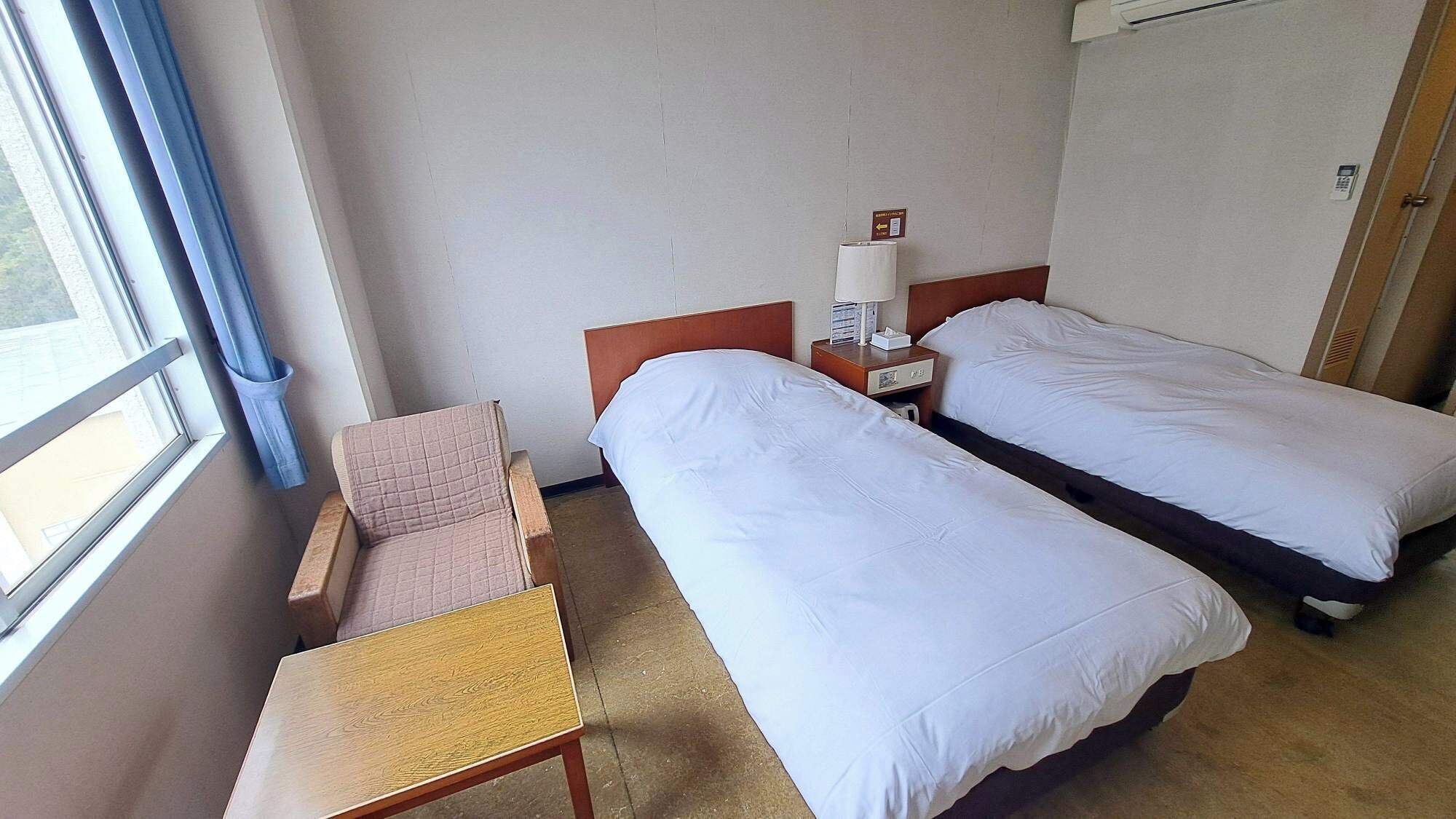 ห้องทวิน, ปลอดบุหรี่, วิวทะเล (Main Building) | Wi-Fi ฟรี, ผ้าปูที่นอน