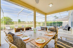 Outdoor dining