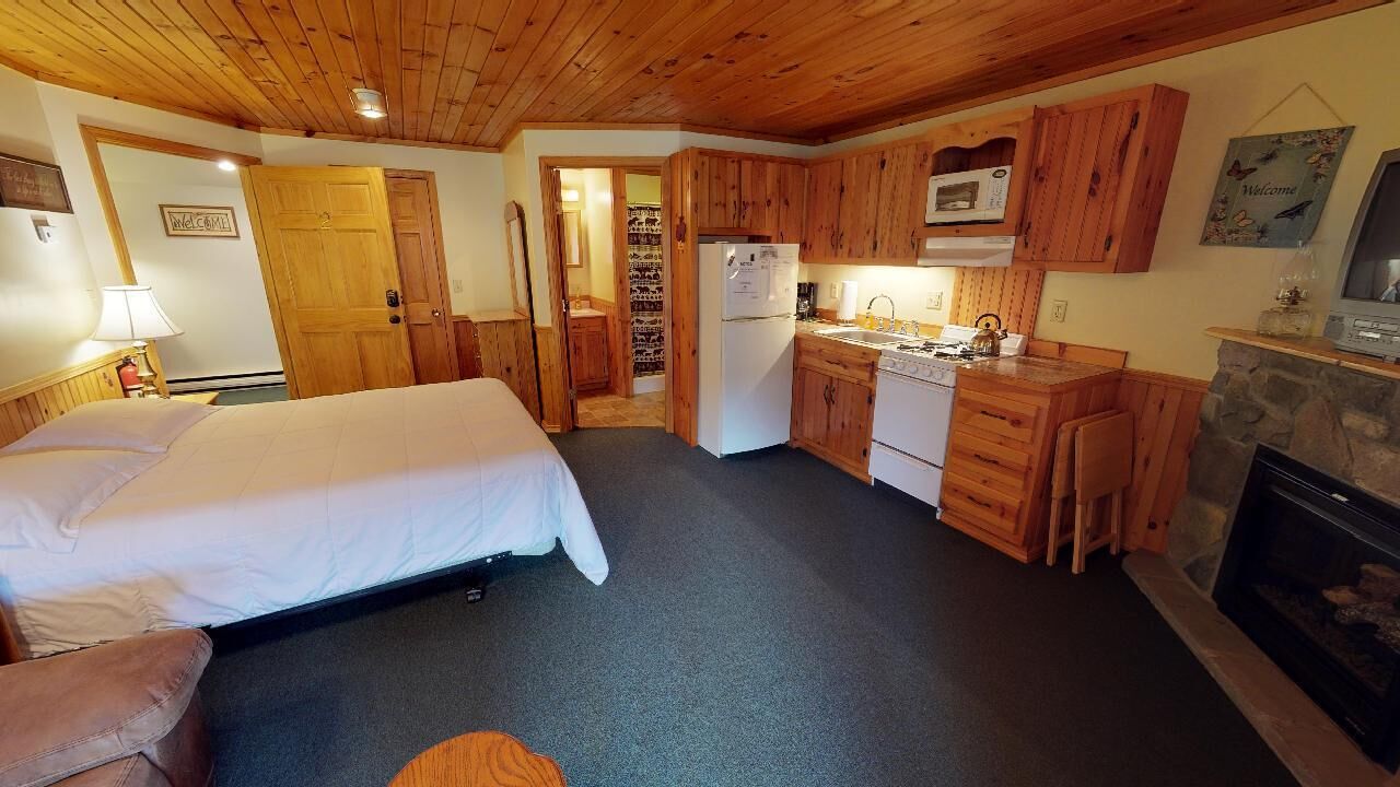 1 bedroom, internet, bed sheets