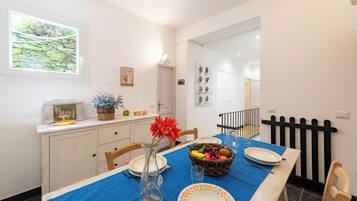 Standard Apartment, Multiple Bedrooms (Charming Flat In Vernazza) | Tempat makan