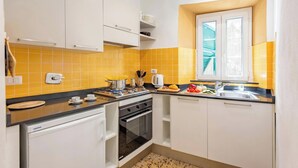 Unclassified image, 3 of 36, button - Charming Apartment With Balcony In Vernazza (Vernazza)