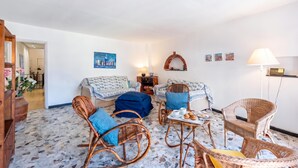 Unclassified image, 2 of 36, button - Charming Apartment With Balcony In Vernazza (Vernazza)