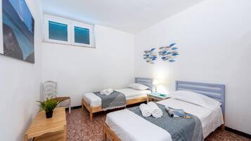 Standard Apartment, 2 Bedrooms, Terrace (Charming Apartment with Balcony In) | 2 bedrooms