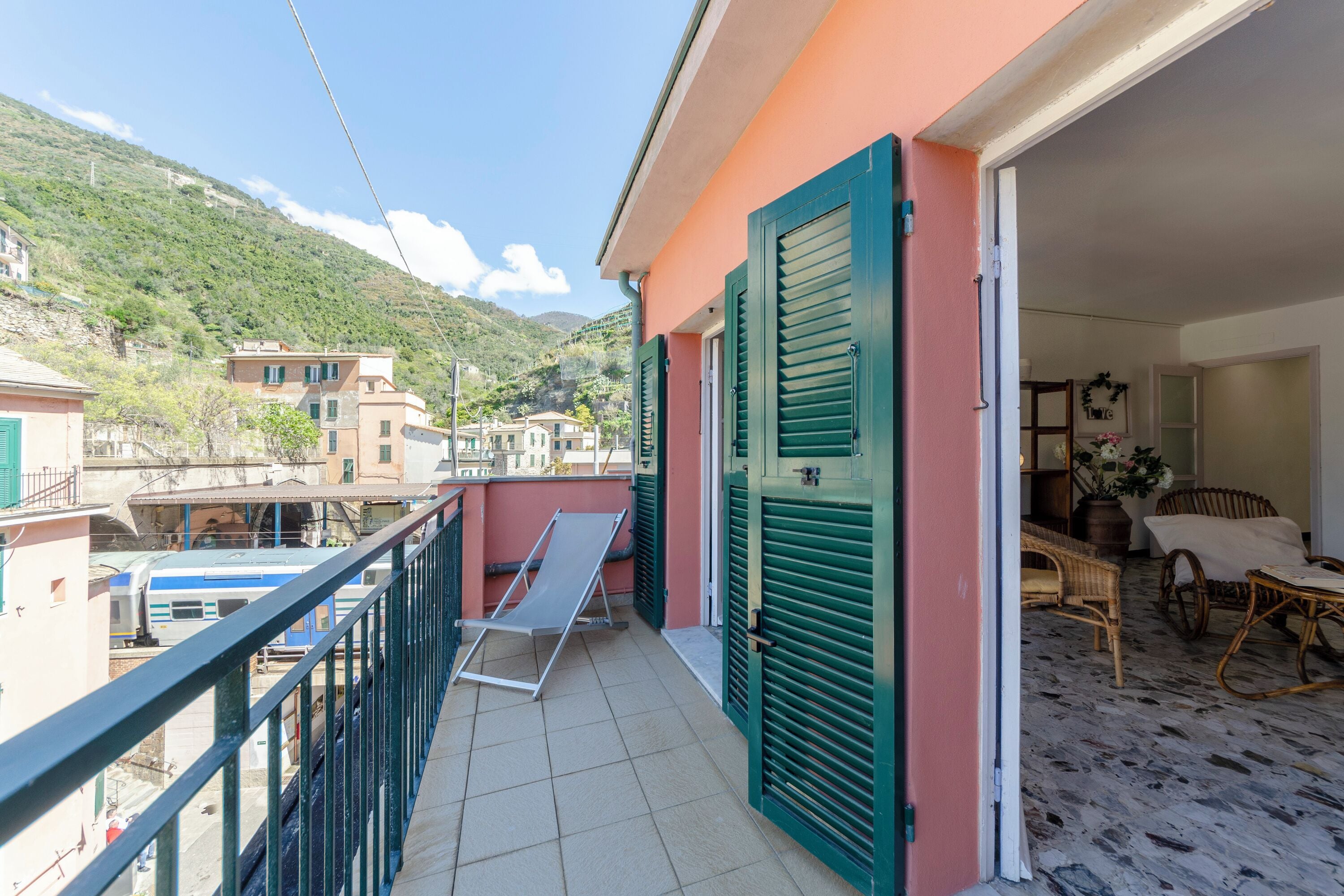 Standard Apartment, Multiple Bedrooms (Charming Flat In Vernazza) | Property grounds
