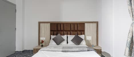 Apartment (2 Bedrooms) | 2 bilik tidur, ruang kerja komputer riba, seterika/papan seterika