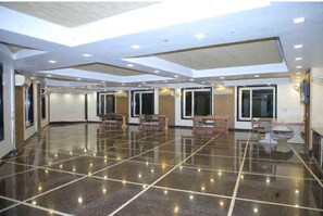 Ubetjent parkering (inkludert)