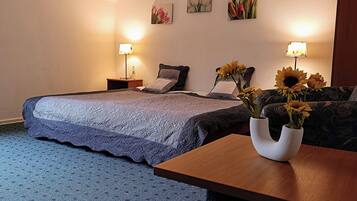 Comfort-Doppel- oder -Zweibettzimmer | 1 Schlafzimmer, Schreibtisch, kostenloses WLAN