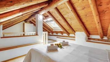 Chalet Keluarga, 1 kamar tidur (Ca dal 1785 Centovalli) | 1 kamar tidur dan seprai linen