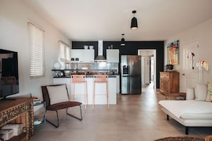 Interior - Waterfront Condo with Marina Views, Pool & Patio (Curaçao | MasBango)