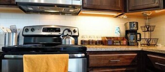 Industrial Escape 2bdrm/2bath