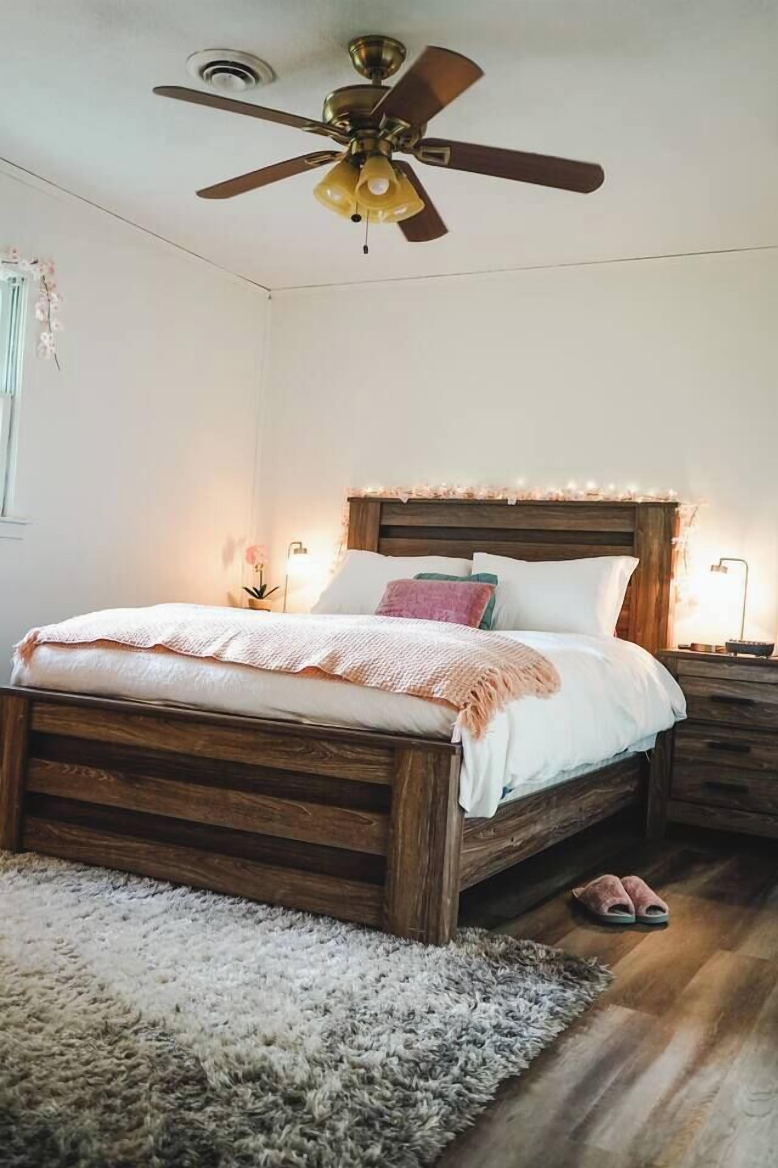 3 habitaciones, tabla de planchar con plancha, wifi y ropa de cama 