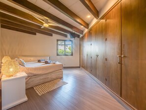 2 habitaciones, wifi y ropa de cama 