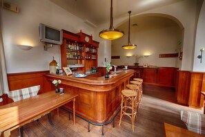 Bar (en la propiedad)