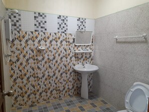 Classic Room, 1 Katil Raja (King) | Bilik Mandi