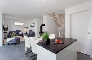 Fridge, oven, dishwasher, coffee/tea maker - Ferienhaus am Yachthafen in Peenemuende (Peenemünde)