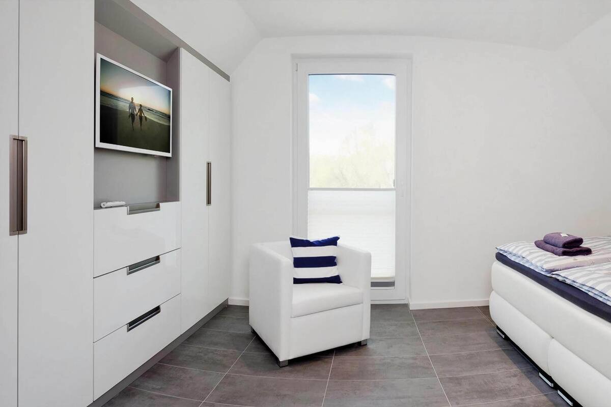 Casa clásica, 2 habitaciones | 4 habitaciones y muebles diferentes